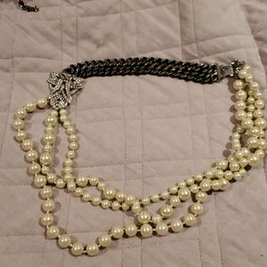 Stella and Dot Pearl necklace